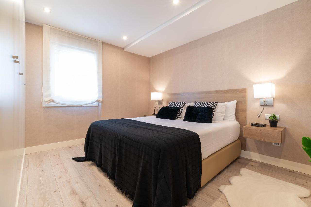 Elegante Apartamento Centrico Vigo Exterior foto
